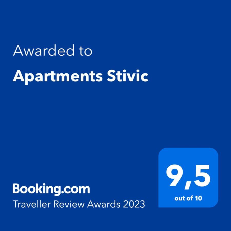 Apartments Stivic Pinezići エクステリア 写真