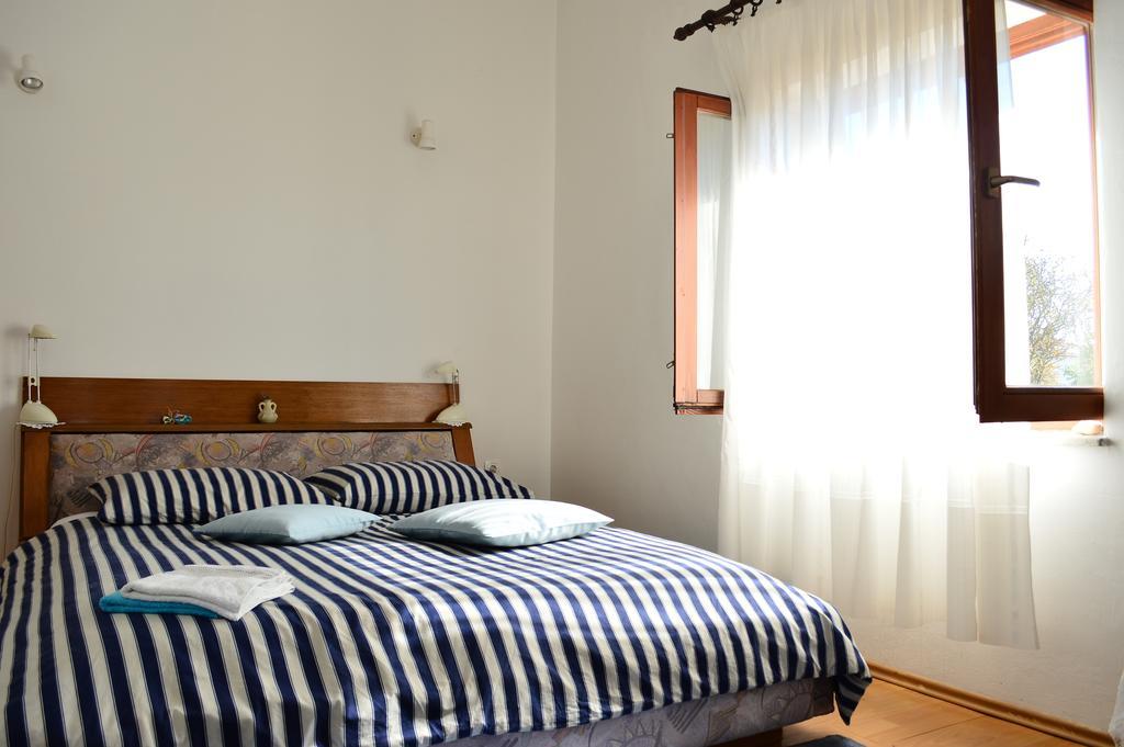 Apartments Stivic Pinezići エクステリア 写真
