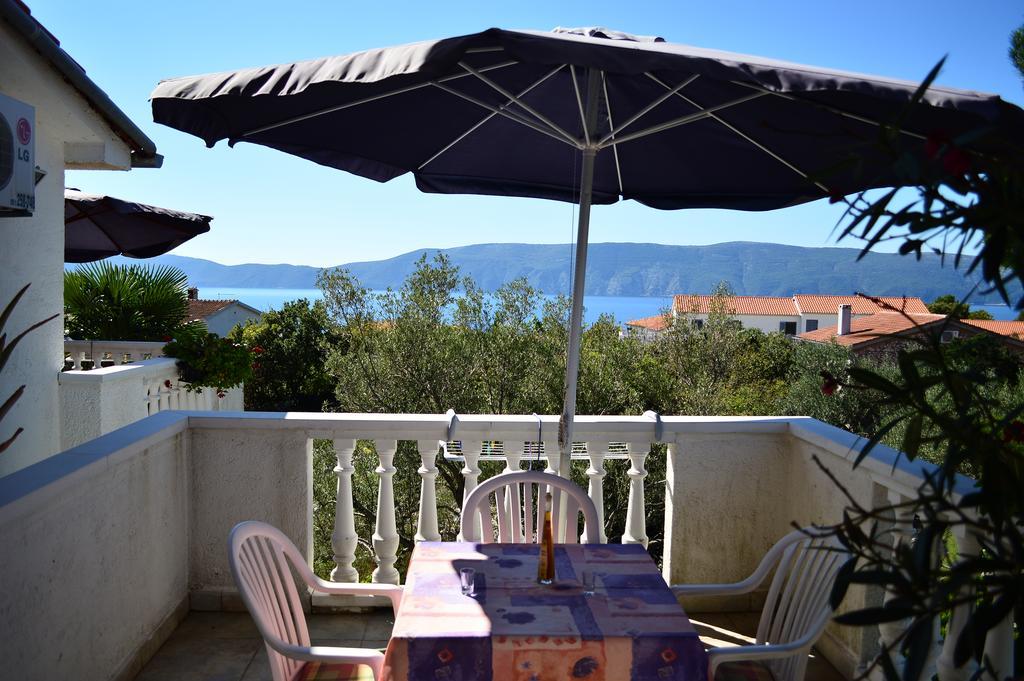 Apartments Stivic Pinezići エクステリア 写真